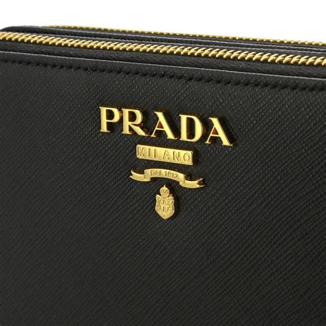 prada bag sale italy